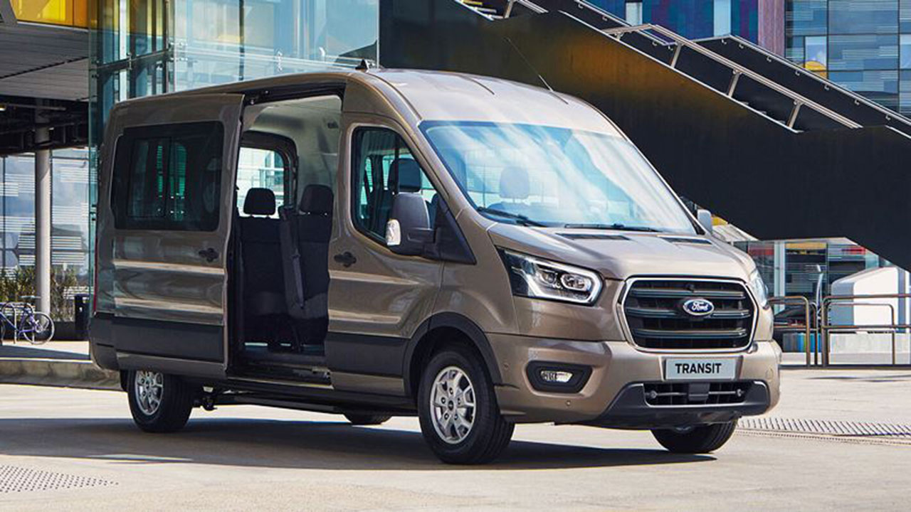 Ford Transit 2015 Chiếc xe van được yêu thích nhất của Ford